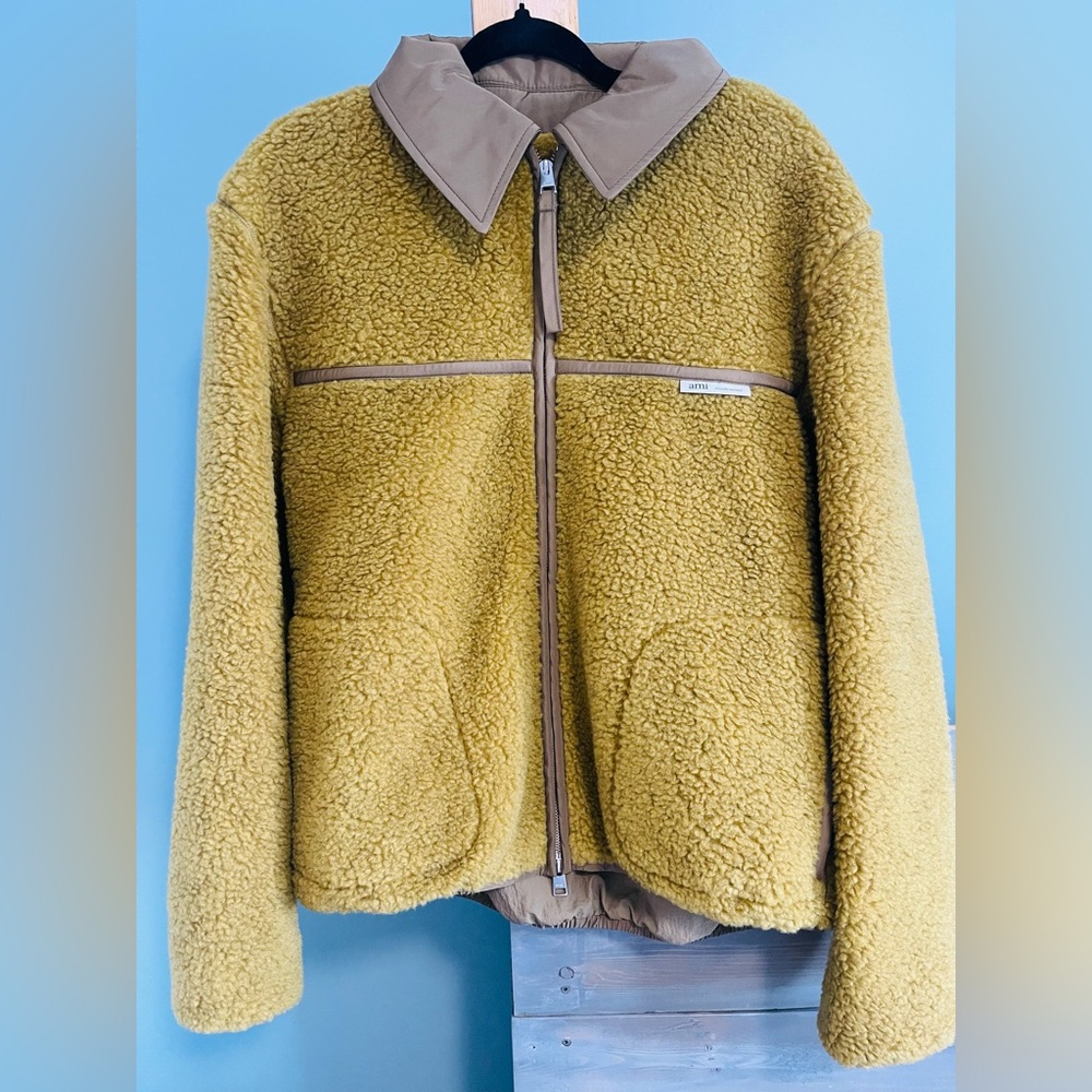 Men's Olive Green Sherpa Zip Jacket with Contrast Collar